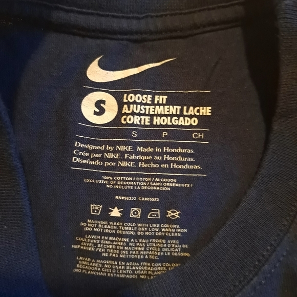 Nike Boston Red Sox men's size Small loose fit, blue long sleeve shirt, VGUC - Picture 3 of 5